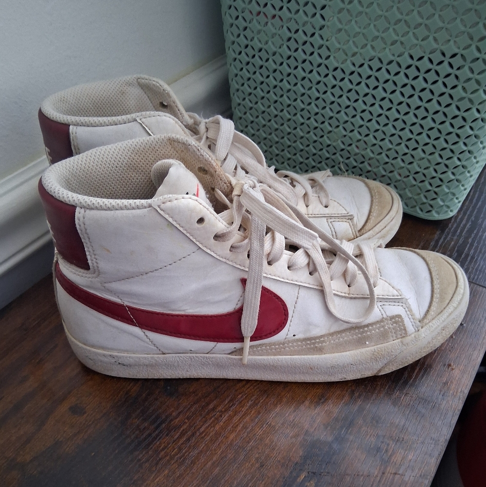 Nike 6y Blazers